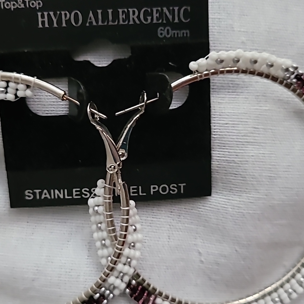 Handmade beaded hoops - Picture 2 of 3